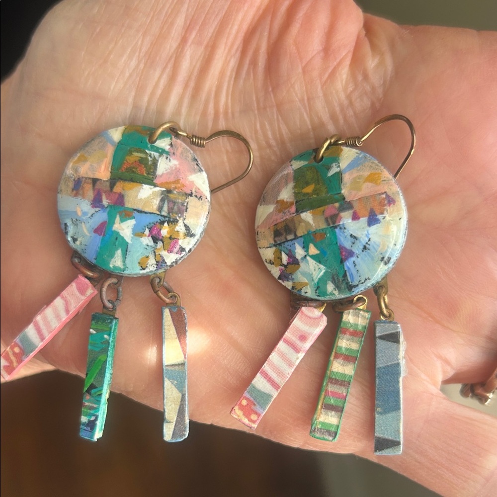 Colorful Geometric Round Dangle Earrings with Mixed Accent Strips - Multicolor b
